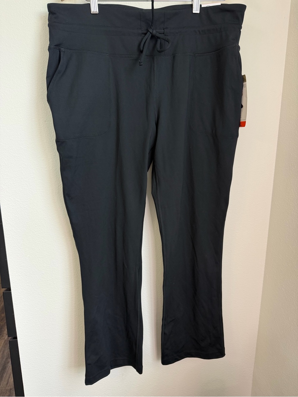 Mondetta Black Boot Cut Drawstring Pants